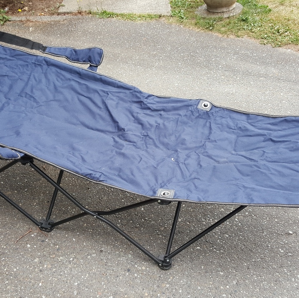 Set of 2 Folding Cots